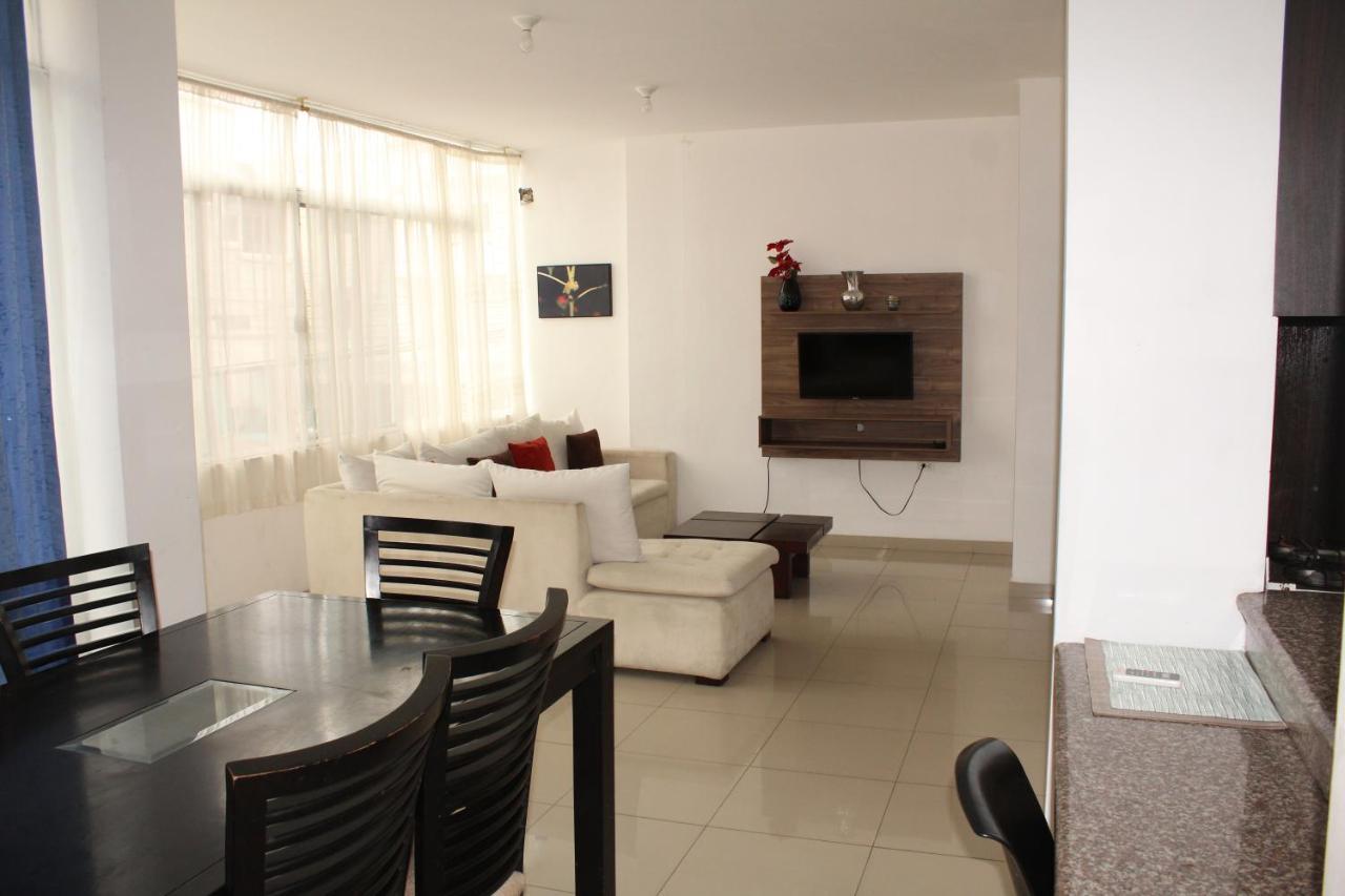 Departamentos De 2 Y 3 Habitaciones En El Centro De Manta Zewnętrze zdjęcie