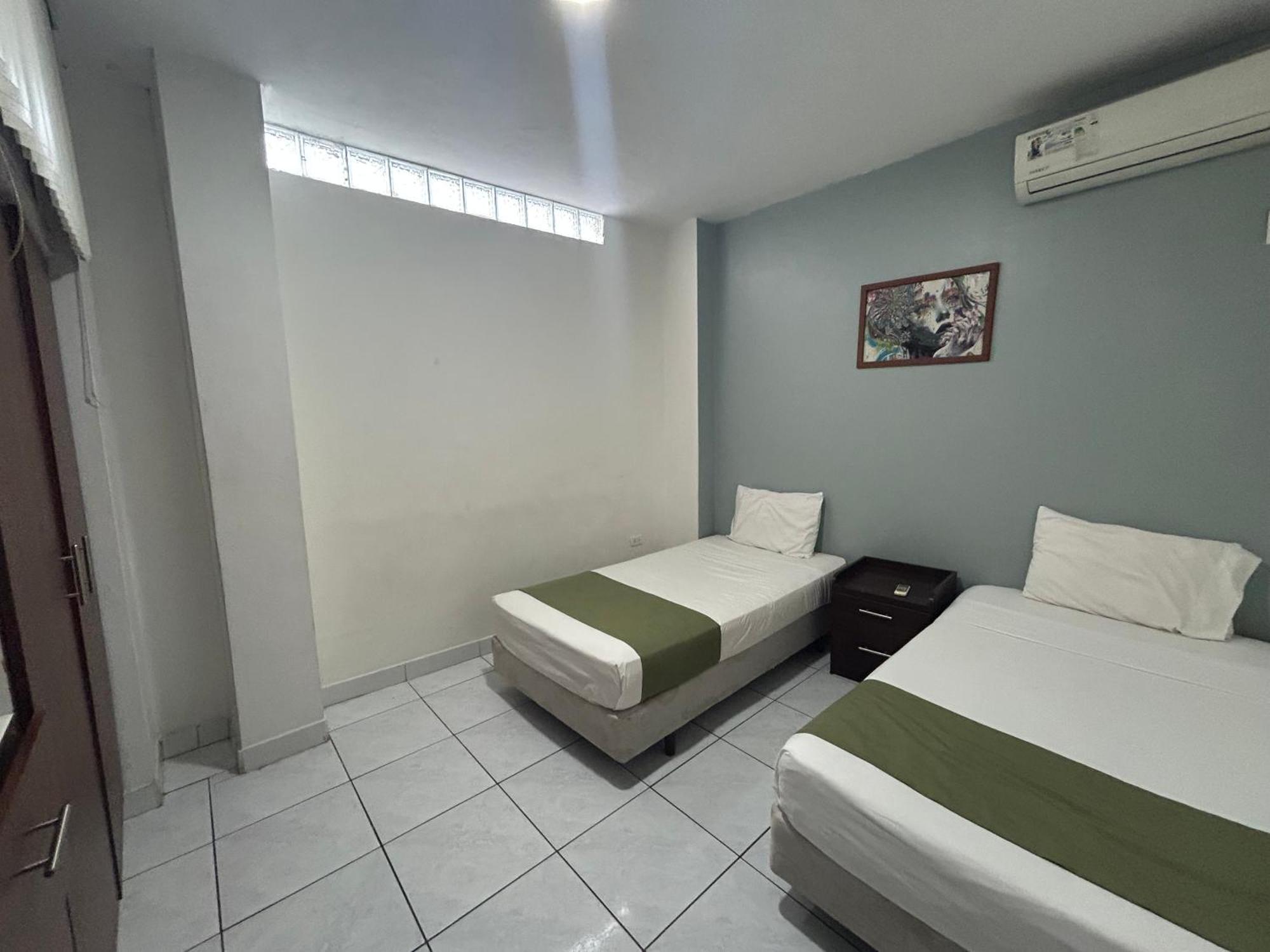 Departamentos De 2 Y 3 Habitaciones En El Centro De Manta Zewnętrze zdjęcie
