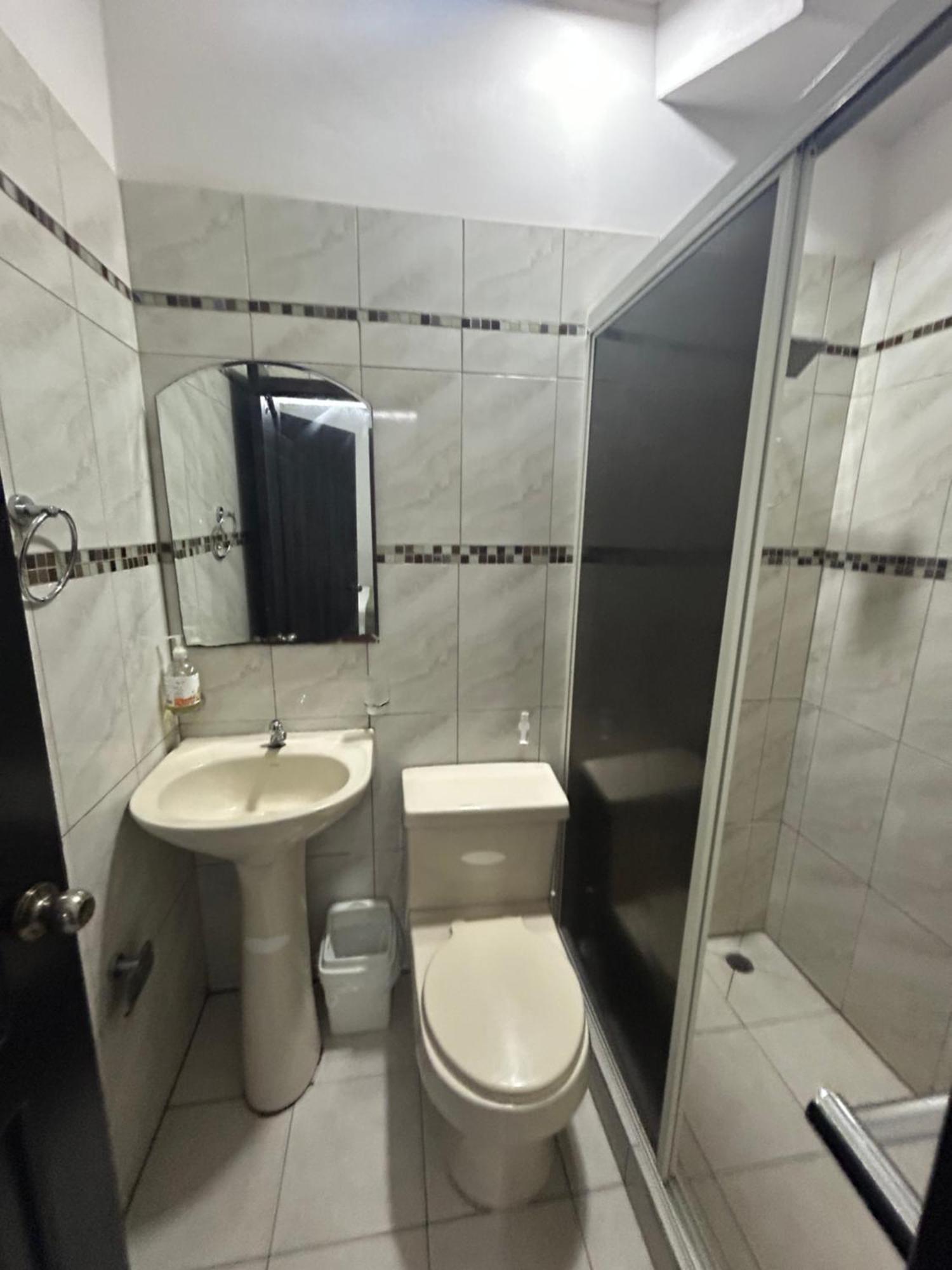 Departamentos De 2 Y 3 Habitaciones En El Centro De Manta Zewnętrze zdjęcie